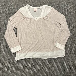 Women's Cream Long Sleeve Top